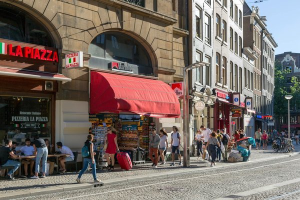 La magie du spectacle lumineux : quand la lumière devient art vivant